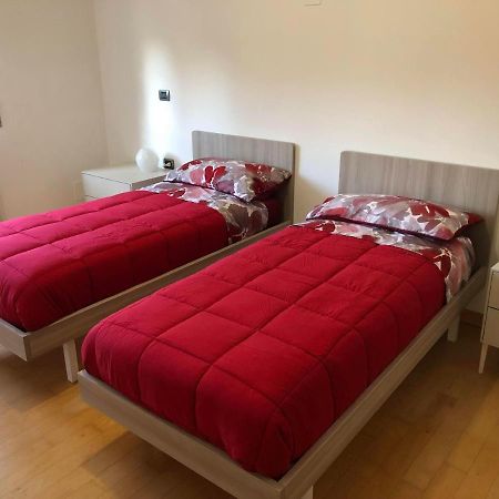 Appartamento A Casa Di Tamy Fabriano Exteriér fotografie